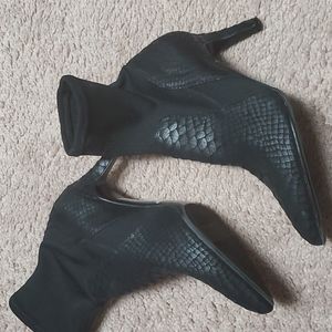 Naturalizer black ankle sock boot